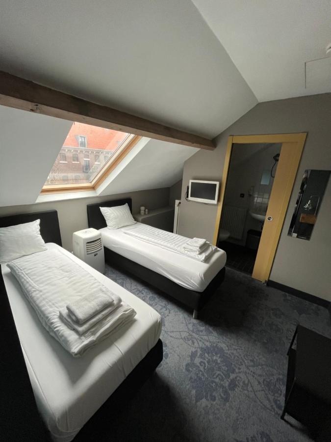 Hotel Oostereiland Hoorn  Exterior photo